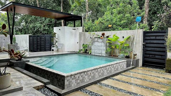 Heated pool